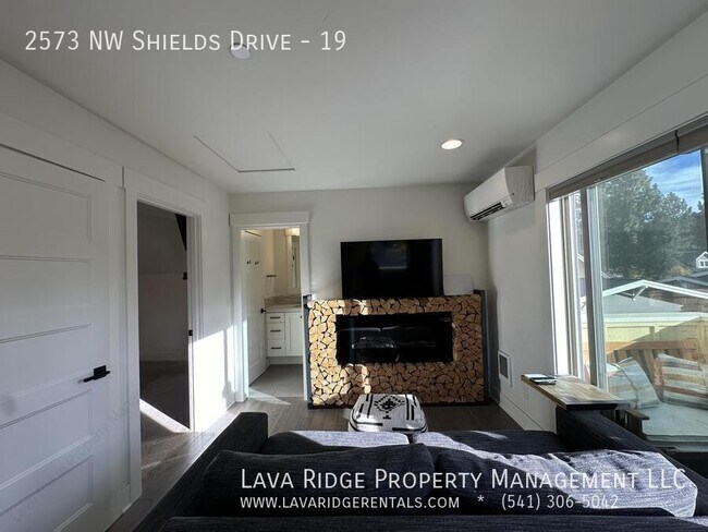 Foto del edificio - 2573 NW Shields Dr