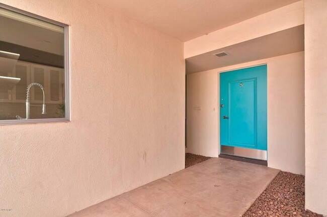 Foto del edificio - Nice Scottsdale Townhouse 2 bed 2 bath!