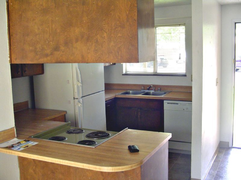 Foto del edificio - Southeast Springfield 2 bedroom duplex