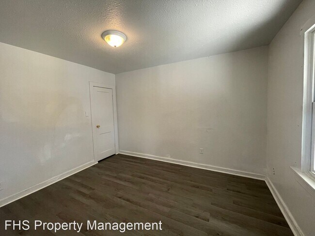 Building Photo - 2 br, 1 bath House - 2312 N National Avenue