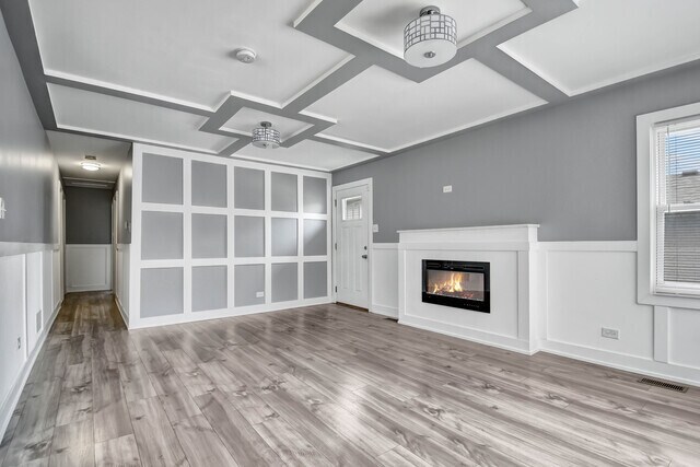 Foto del edificio - 16542 Paulina St