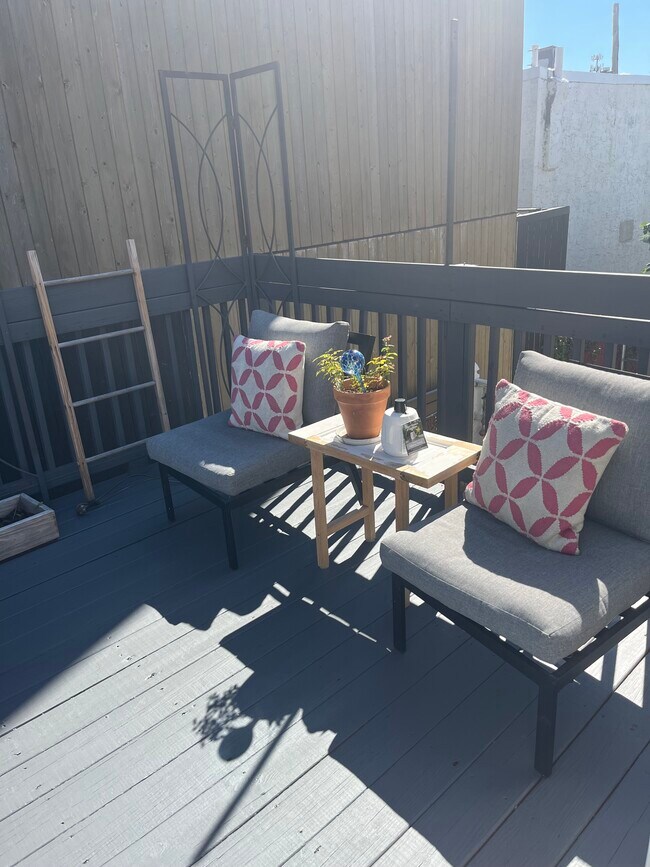 Foto del edificio - 1313 S American St