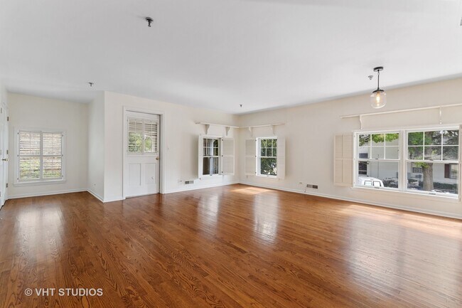 Foto del edificio - 228 S 3rd St