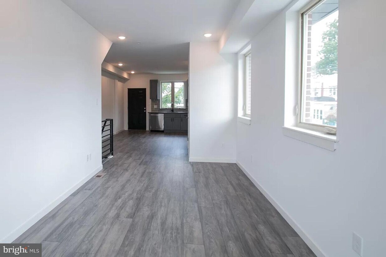Primary Photo - 1401 N Felton St