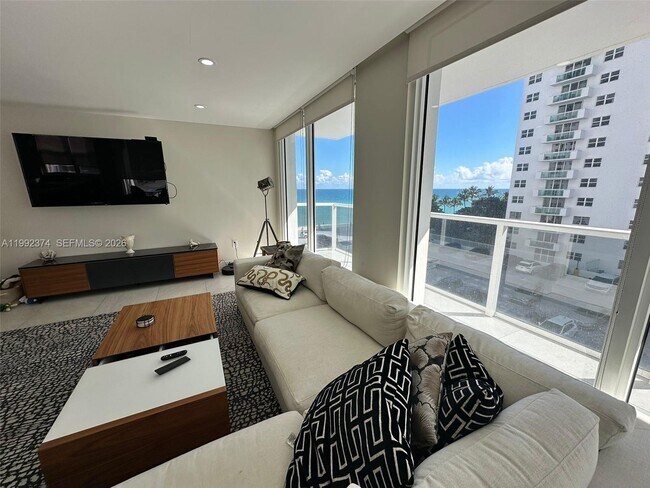 Foto del edificio - 2751 S Ocean Dr