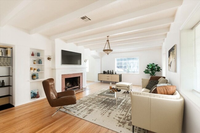 Building Photo - 2163 Santa Rosa Ave