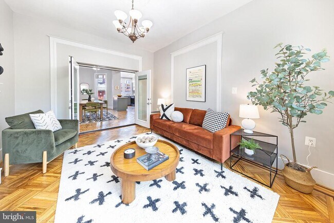 Foto del edificio - 117 R St NW
