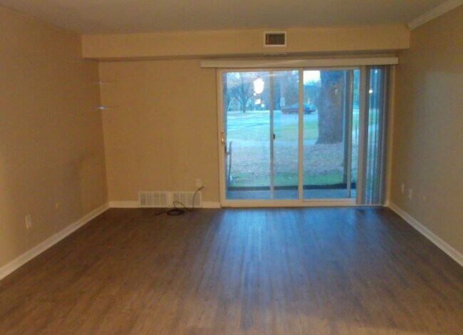 Foto del edificio - 38272 Fairway Ct