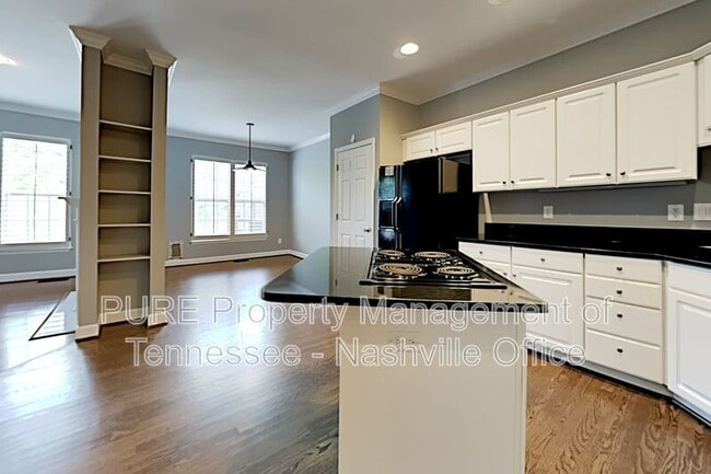 Foto del edificio - 641 Old Hickory Blvd