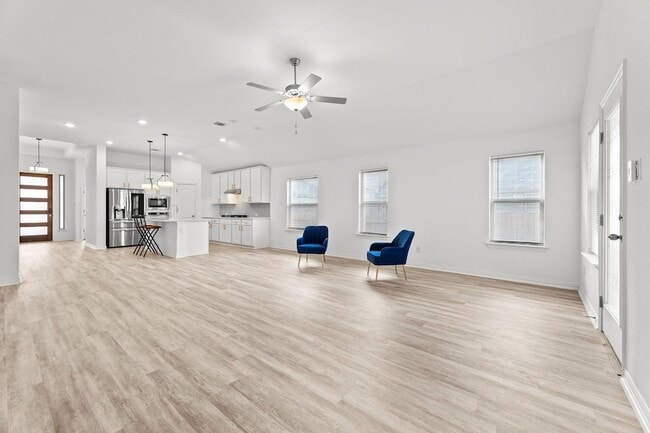 Building Photo - 489 Cherrystone Loop