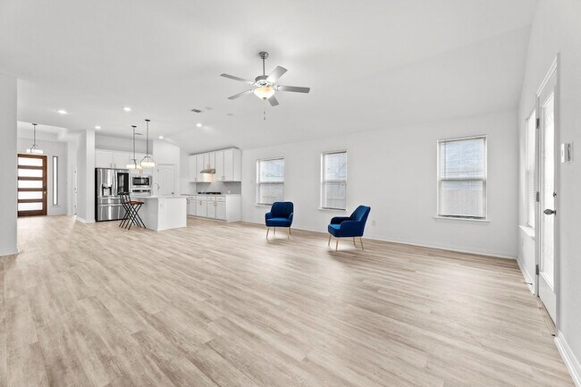 Foto del edificio - 489 Cherrystone Loop
