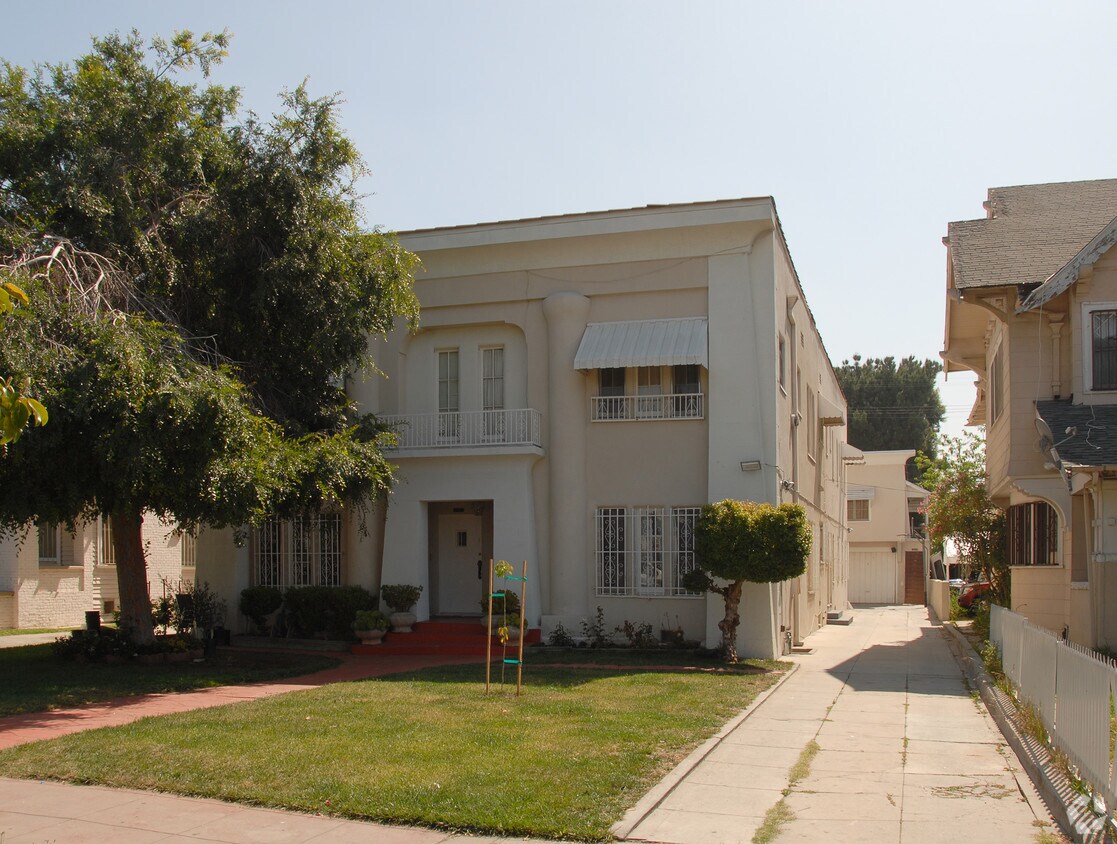 Primary Photo - 1816-1818 Westmoreland Blvd