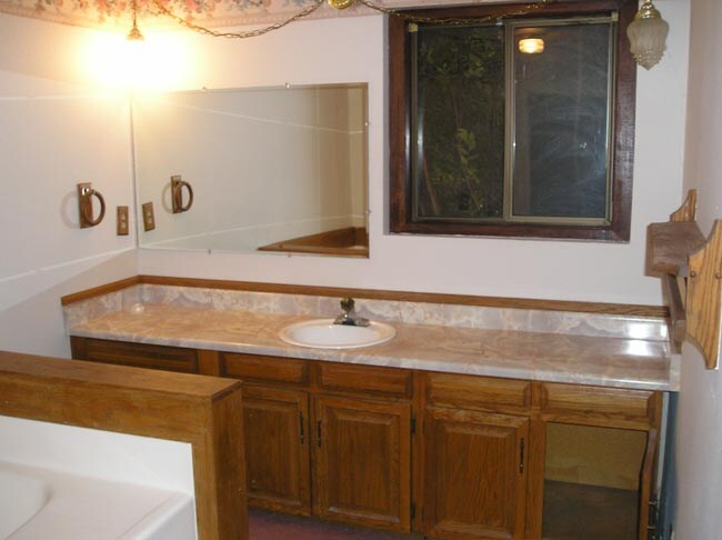 Foto del edificio - 3912 E Hartson Ave