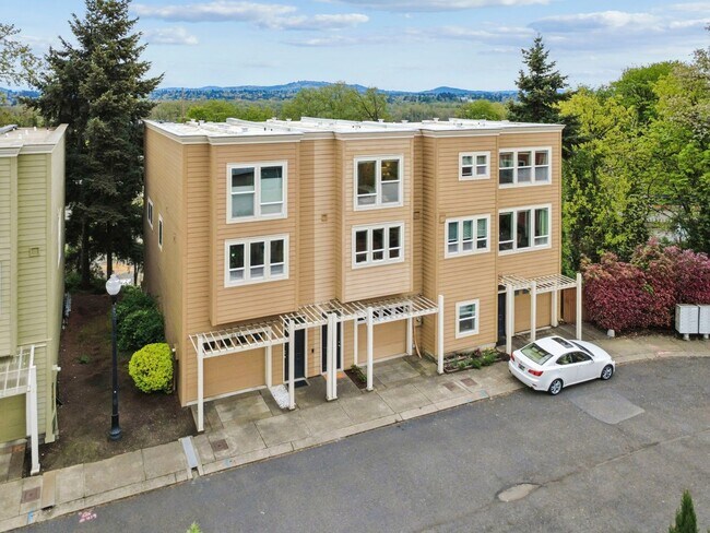 Foto del edificio - Spectacular SW Portland 2 bedroom Townhouse