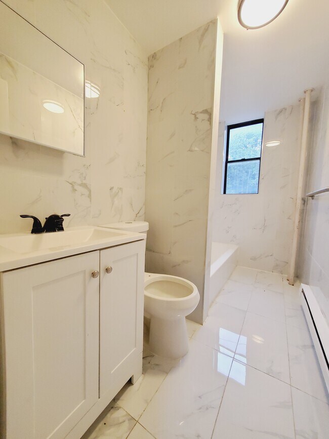 6 Bergen Ave 12 - 12 Bergen Ave