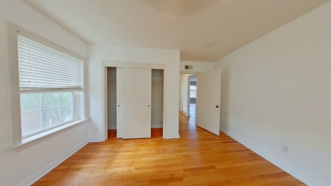 Building Photo - 8154-56 Whiteburn Dr