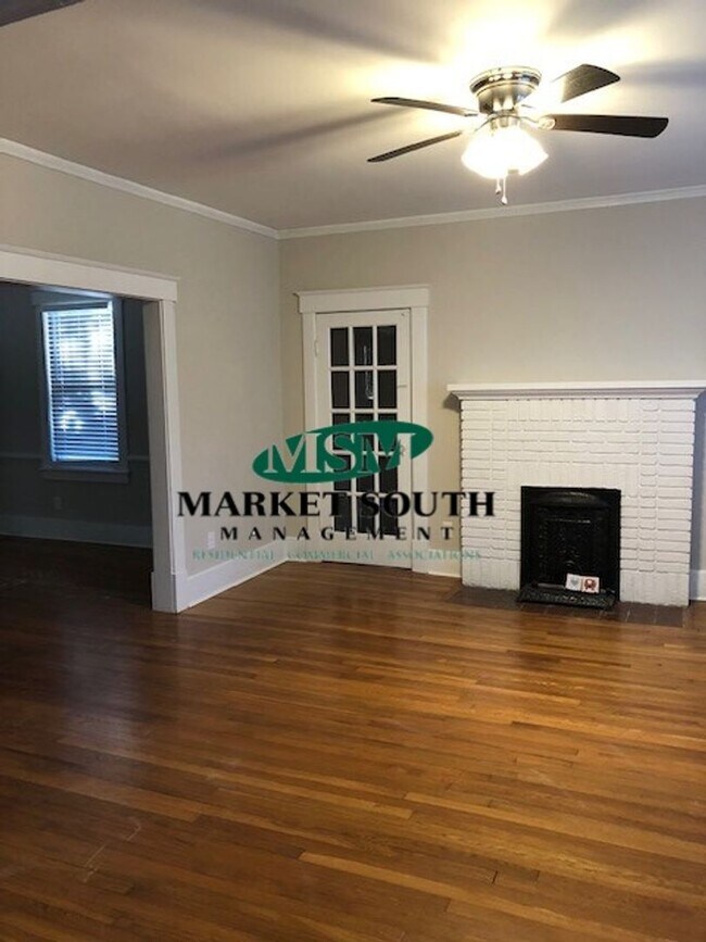 Building Photo - 48 E 508