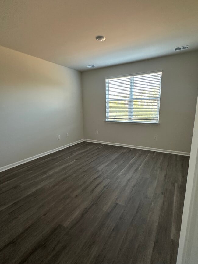 Building Photo - 1239 Rippling Cv Lp SW