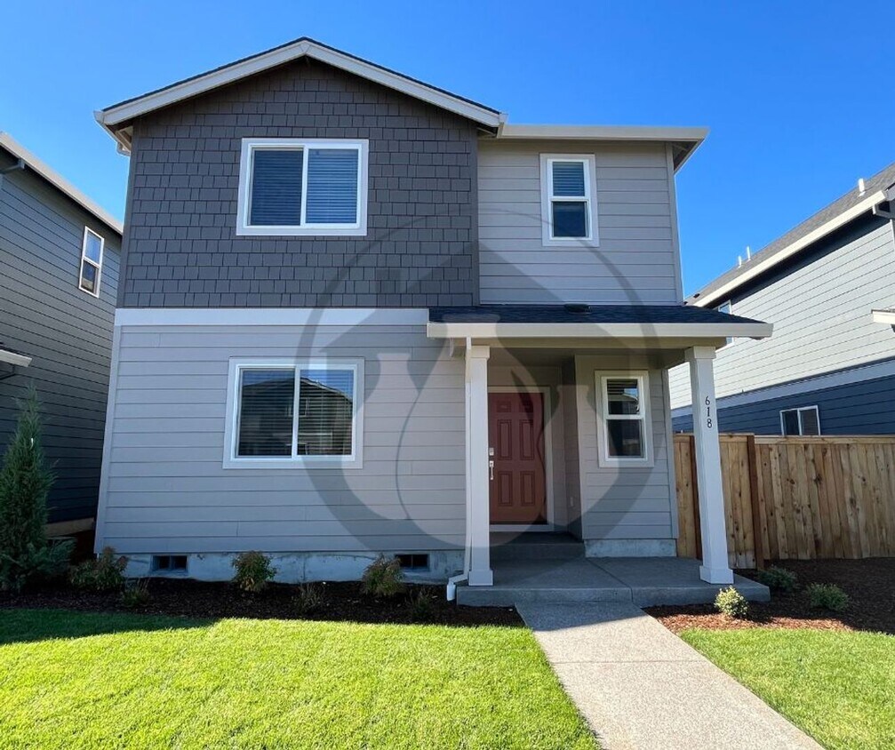 Foto principal - *December Special $99 Move in Once Approved & Paid Sec Dep*