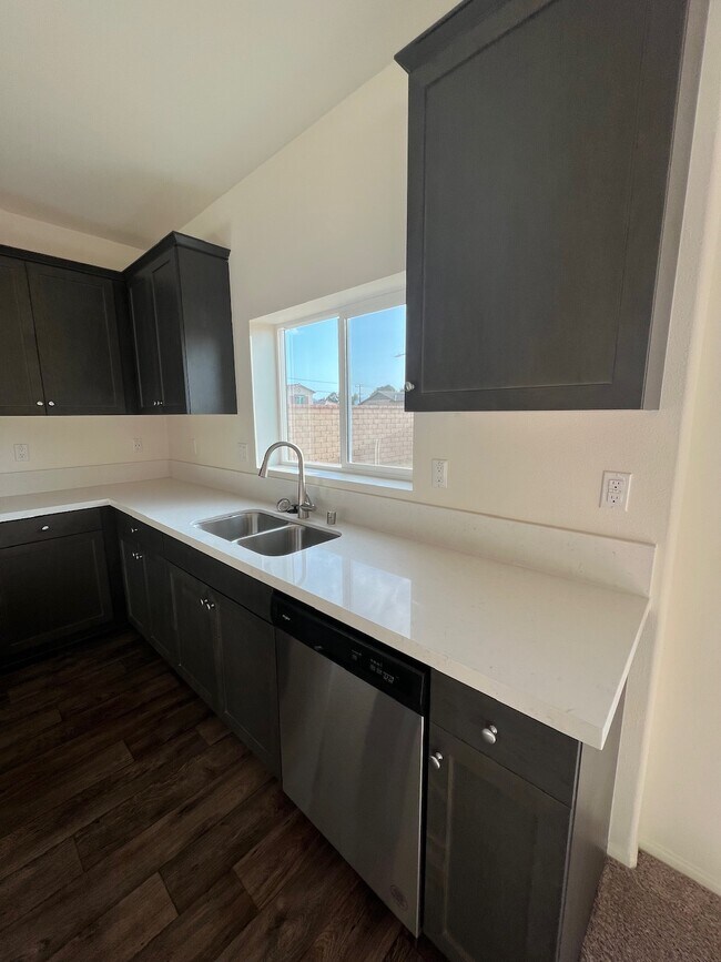 29957 Blowing Wind Ct, Menifee, CA 92587 House Rental in Menifee, CA