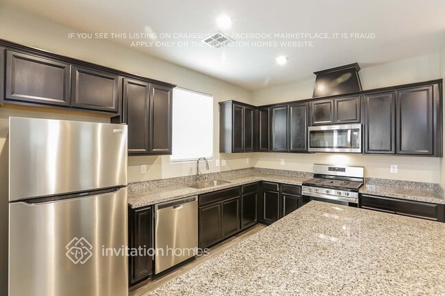 Foto del edificio - 2912 Weeping Beech Rd
