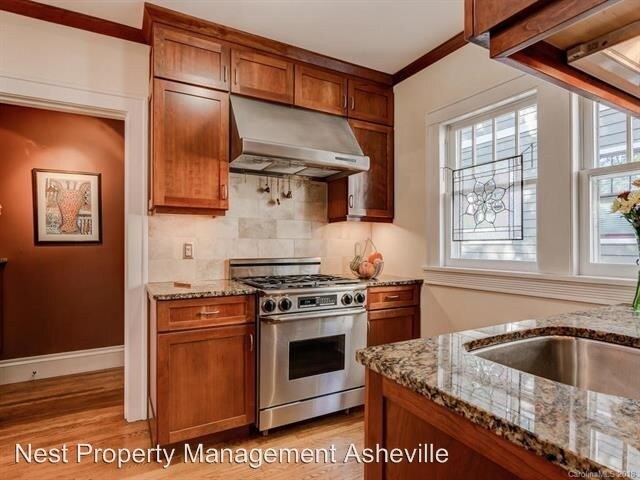 Building Photo - 3 br, 1.5 bath House - 31 Westover Drive