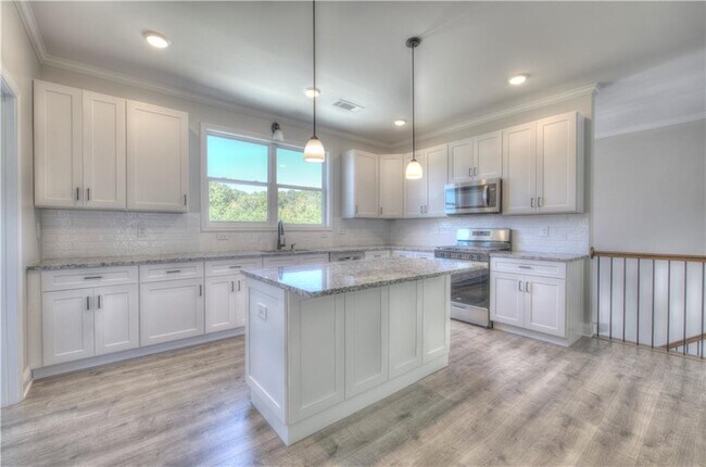 Building Photo - 309 Arbor Cir