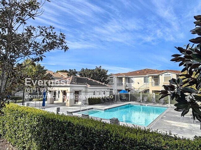 Building Photo - Charming 2-Bedroom Condo in Peaceful Sabre...