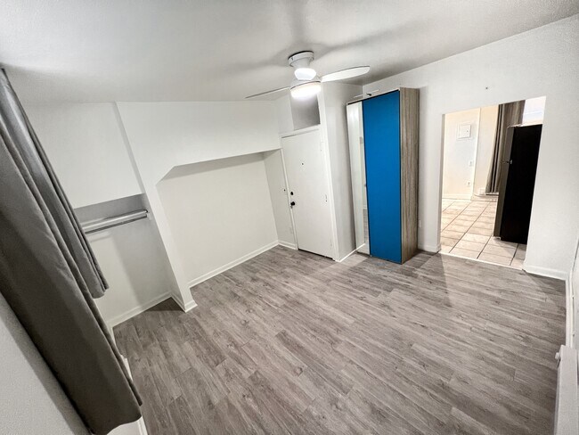 Foto del edificio - 240 Main St