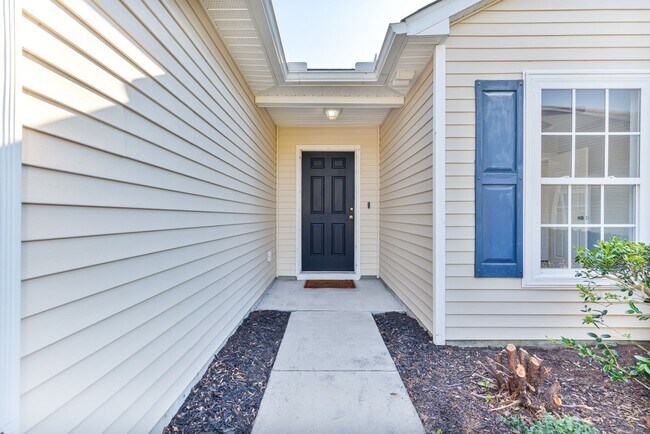 Building Photo - 4008 Scarlet Oak Ct