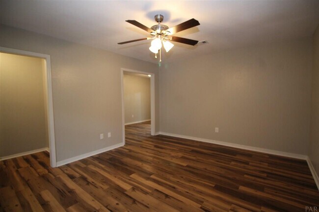 Foto del edificio - 6516 Hunter St