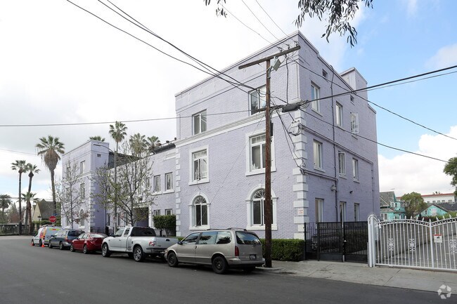 Foto del edificio - Senderos Apartments