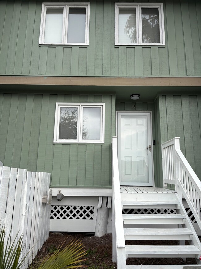 Building Photo - 12502 Apache Ave