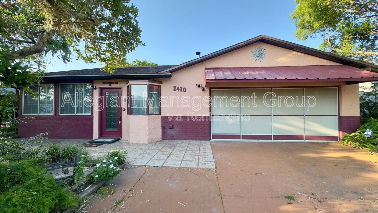 Foto principal - 2410 Sable Dr