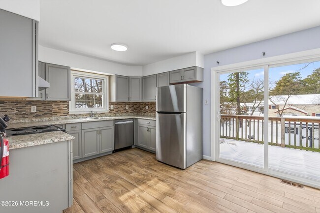Building Photo - 202 Manahawkin Trail