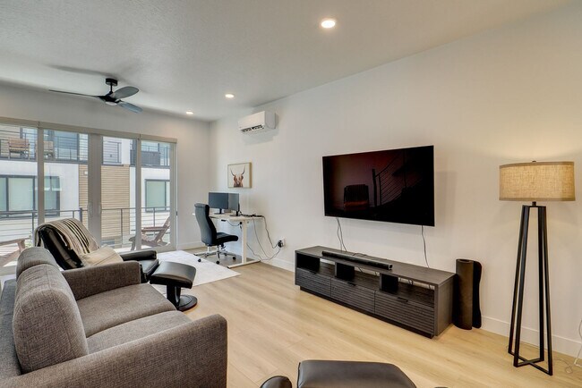 Foto del edificio - 4164 S Sugaree Ln