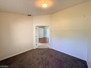 Building Photo - 504 East 13th Street
