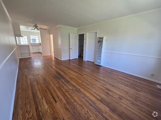 Building Photo - 13644 Leadwell St