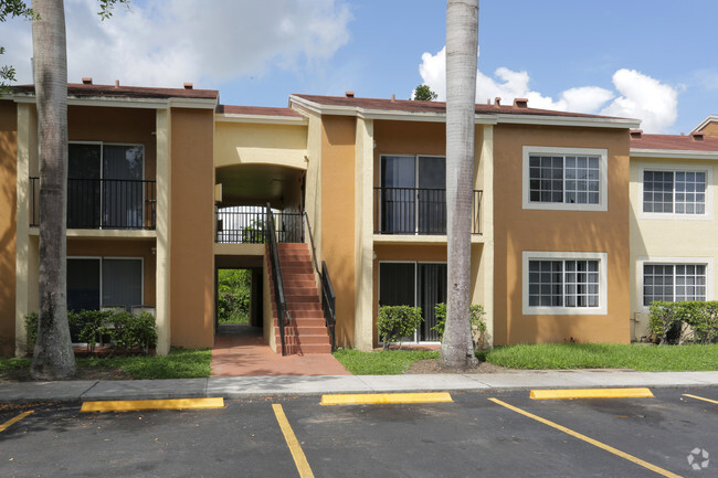 Front View - Pembroke Park Apartments