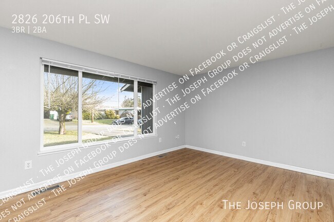 Photo - 2826 206th Pl SW House