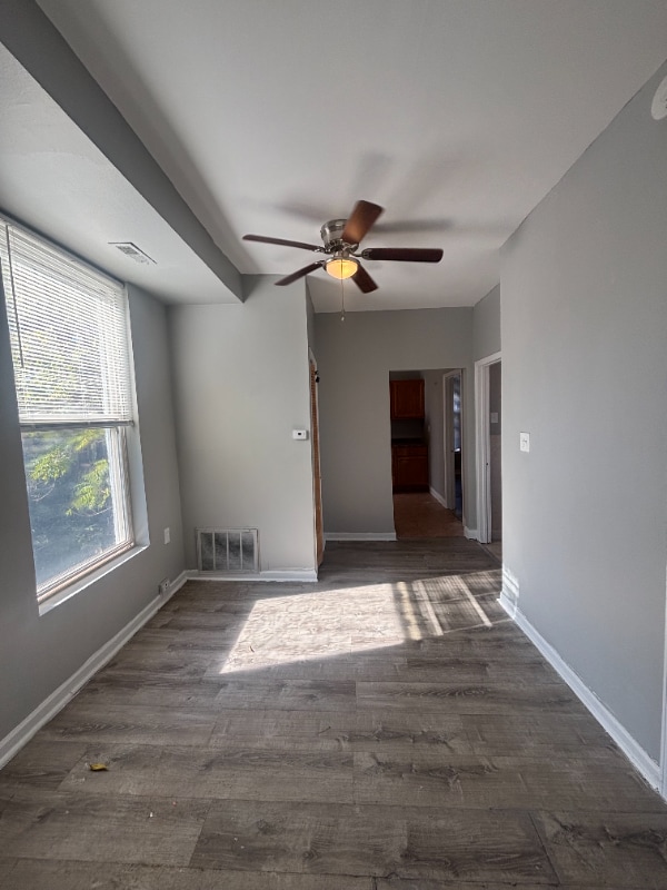 Foto del edificio - 7134 S Cornell Ave