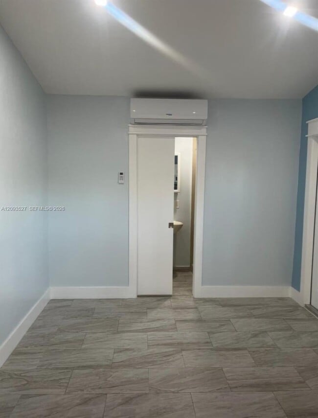 Building Photo - 9650 SW 163rd St
