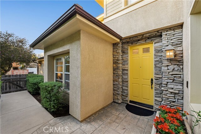 Building Photo - 5032 Amalfi Way