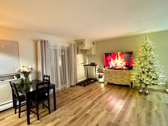 Foto del edificio - 535 S Cleveland Ave