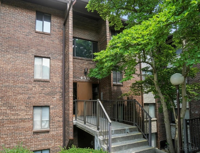 Building Photo - 456 Grand Ave