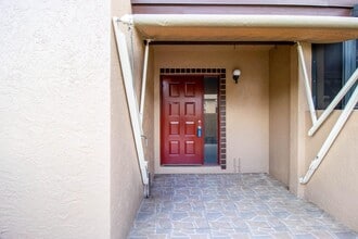 Building Photo - 2358 NW 37th Ave