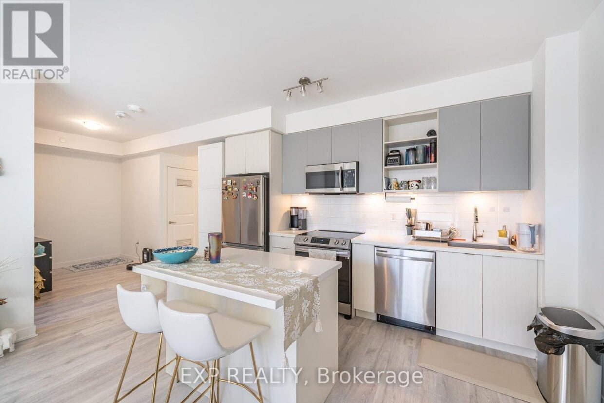 Photo principale - 4655 Metcalfe Ave