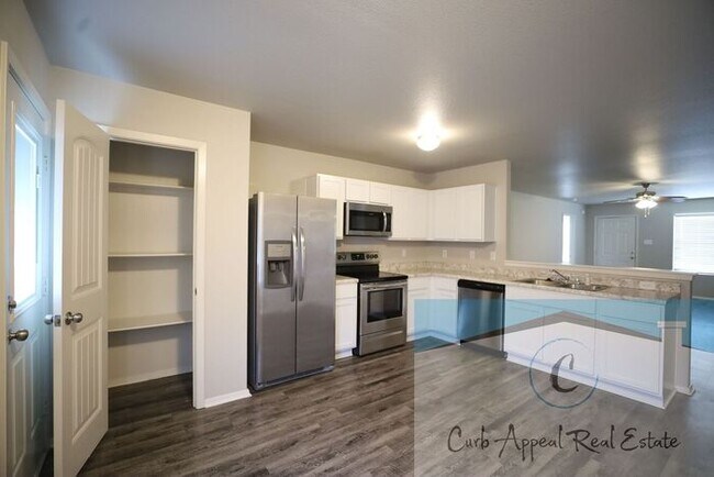 Foto del edificio - Beautiful 4 bedroom/2 bath home - Nettleton