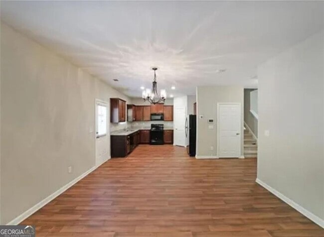 Building Photo - 677 Holly Springs Ct