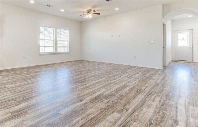 Foto del edificio - 141 Everest Cove